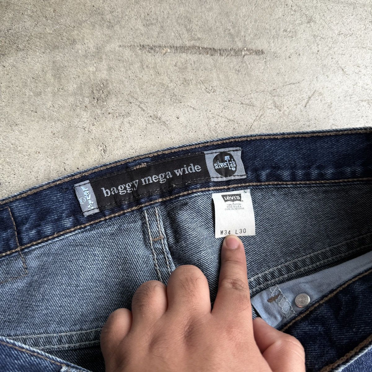Levi's VTG Levis Silver Tab Baggy Mega Wide Leg Jeans Mens 34x30 Size US 34 / EU 50 - 5 Thumbnail