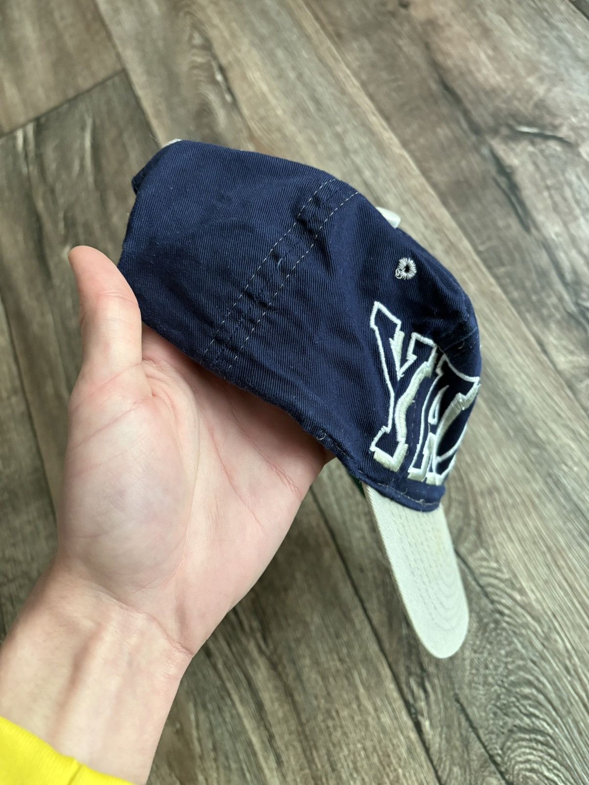 MLB × New York Yankees × Vintage Vintage 90s New York Yankees Embroider Logo Baseball Cap Hat Size ONE SIZE - 7 Thumbnail