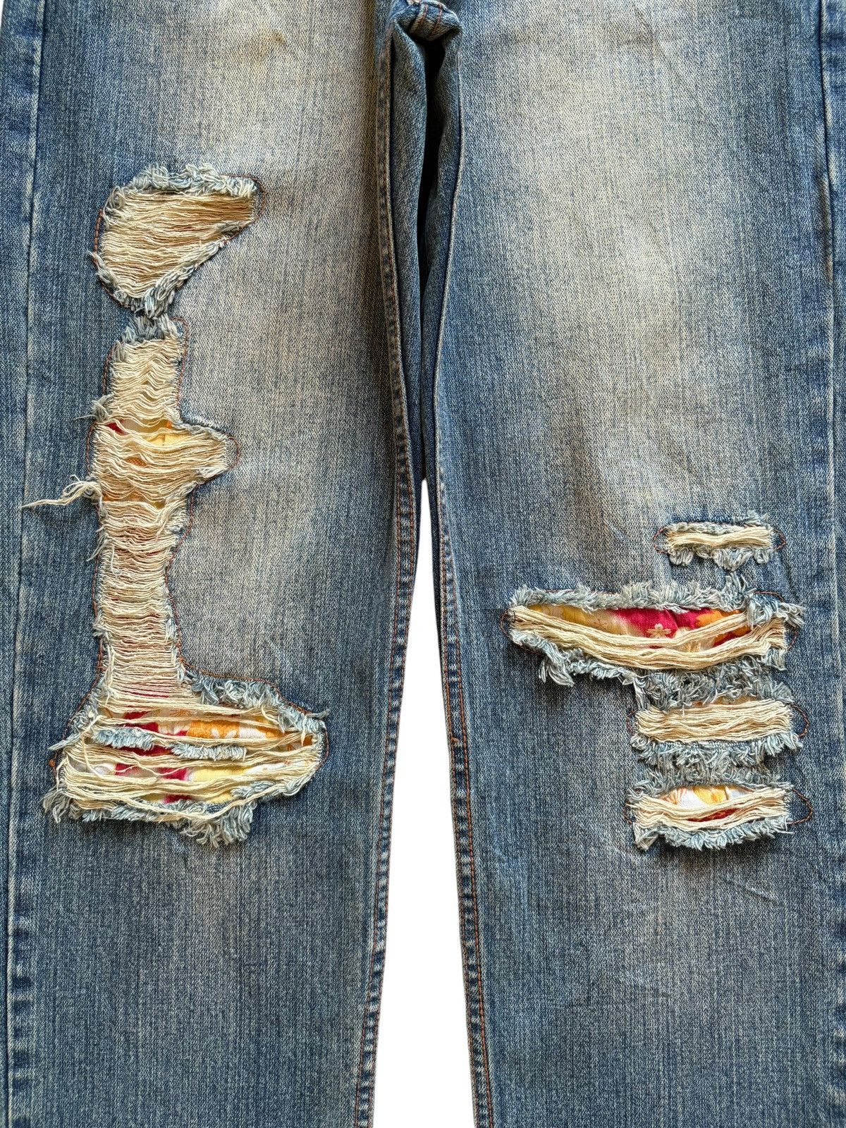 Japanese Brand Vintage Japanese Brand Faded Mud Wash Distress Patch Jeans Size US 32 / EU 48 - 5 Thumbnail