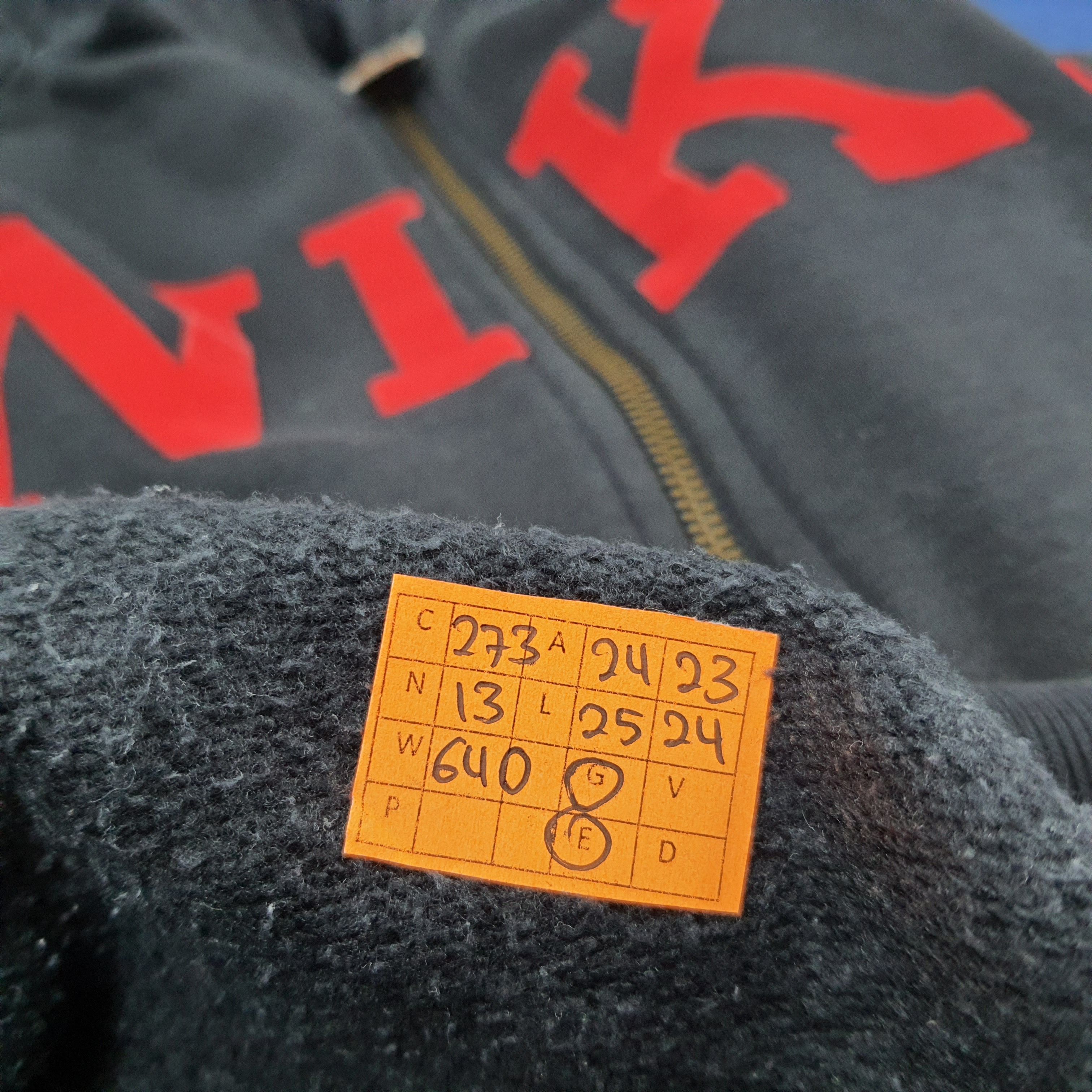 Nike Vintage Nike Spell Out Full Zip Hoodie C273N13 Size US L / EU 52-54 / 3 - 13 Thumbnail