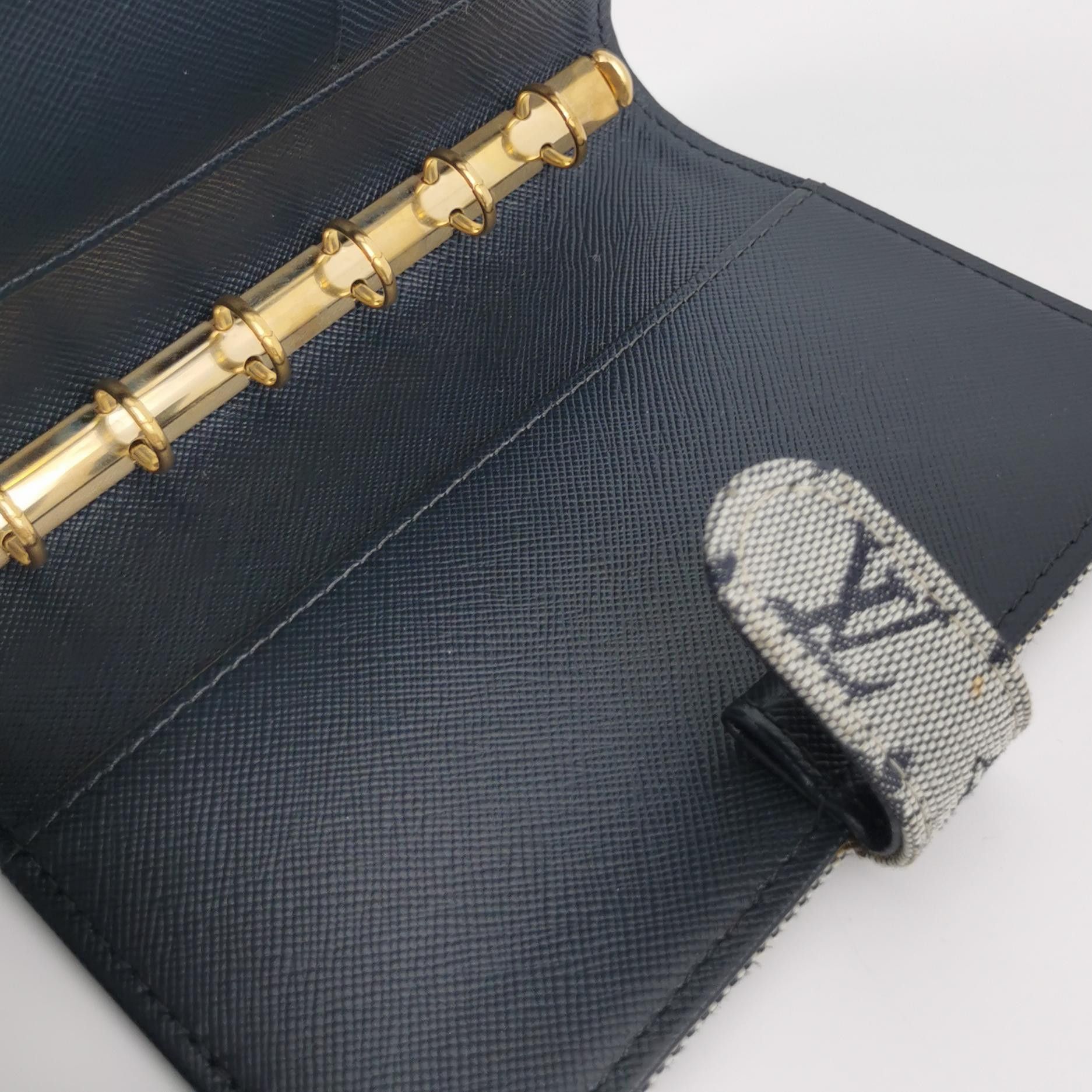 Louis Vuitton Louis Vuitton (LV) Canvas monogram notebook cover small lea Size ONE SIZE - 3 Thumbnail