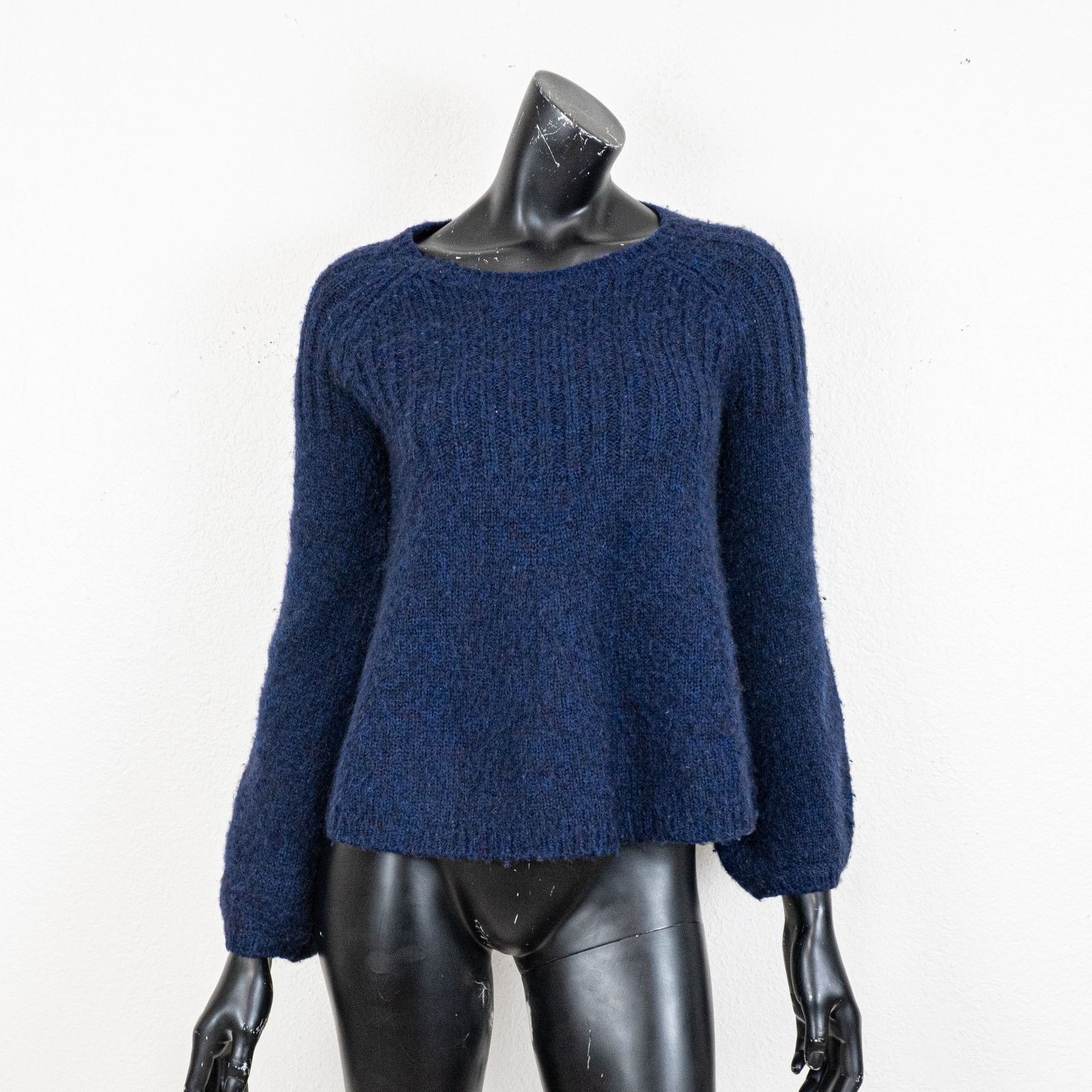 ba&sh Ba&sh Navy blue Textured knit Sweater Pullover sz 0 Size XS / US 0-2 / IT 36-38 - 2 Thumbnail