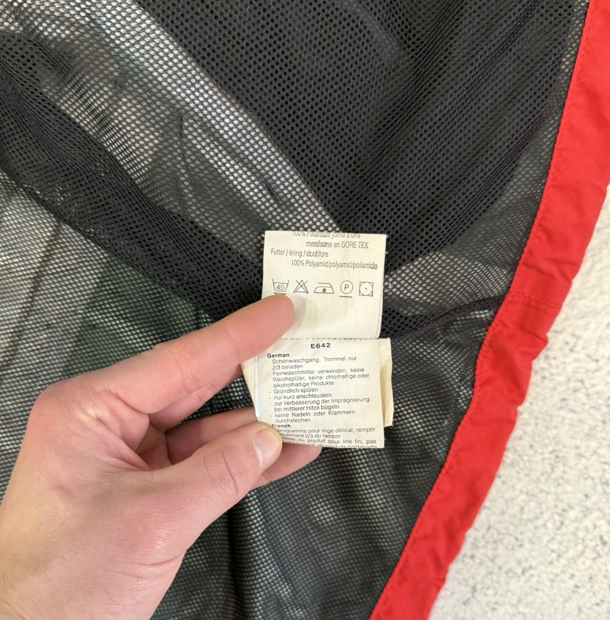 Mammut Mammut Gore-Tex Jacket Men M Vintage Shell Cortina JKT Plus Size US M / EU 48-50 / 2 - 10 Thumbnail