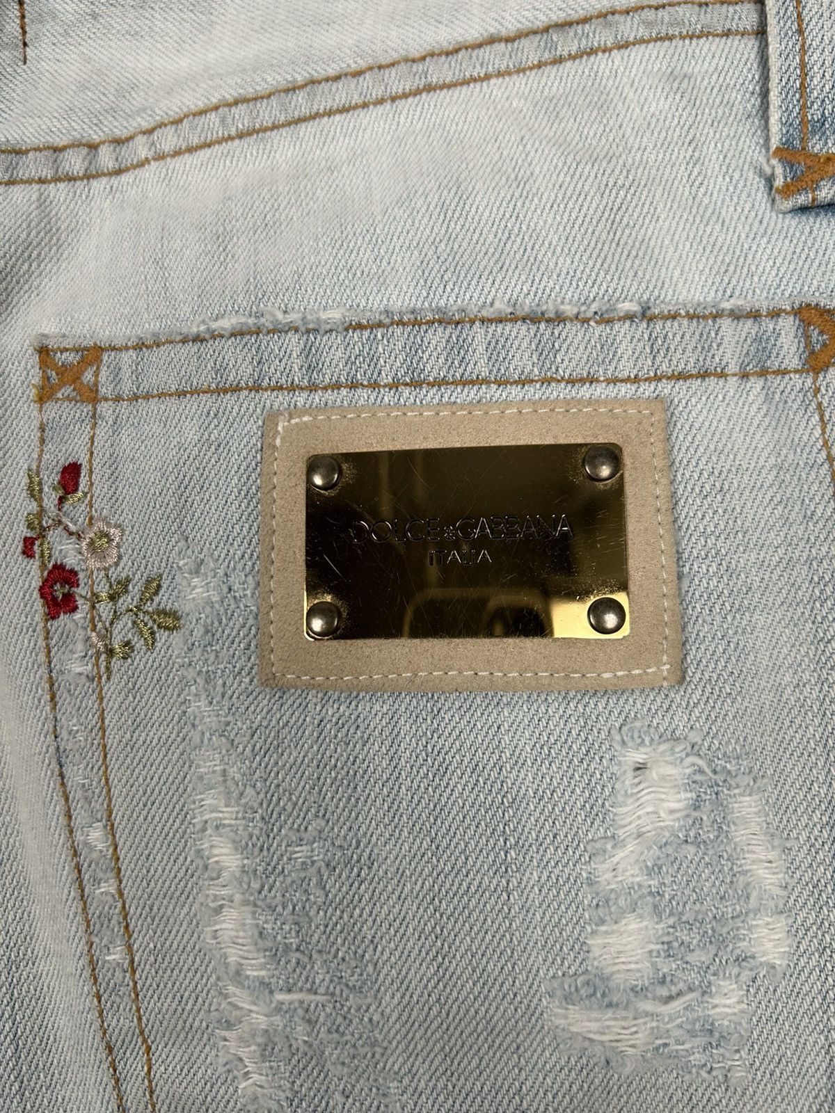 Designer Vintage Dolce & Gabbana Distressed Flowers Denim Avant Garde Size 30" / US 8 / IT 44 - 9 Thumbnail