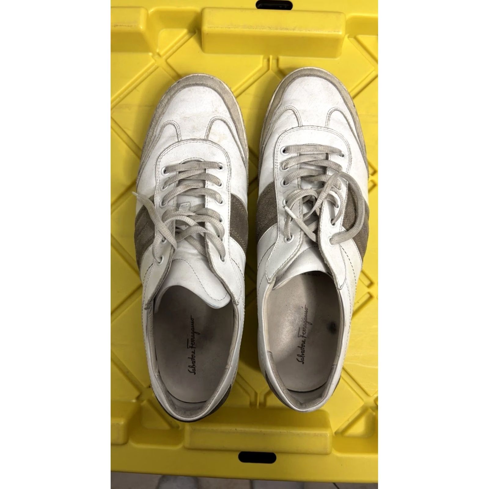 Vintage VINTAGE Ferragamo Men’s Achille Signature Leather Sneakers White Beige 11.5 M US S029 Size US 12 / EU 45 - 3 Thumbnail