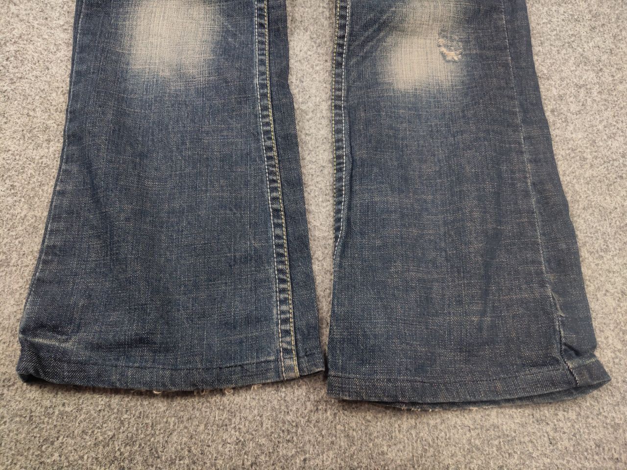 If Six Was Nine Red Pepper Japan Low Vintage Y2K embroidered Denim Jeans Size 27" / US 4 / IT 40 - 9 Thumbnail