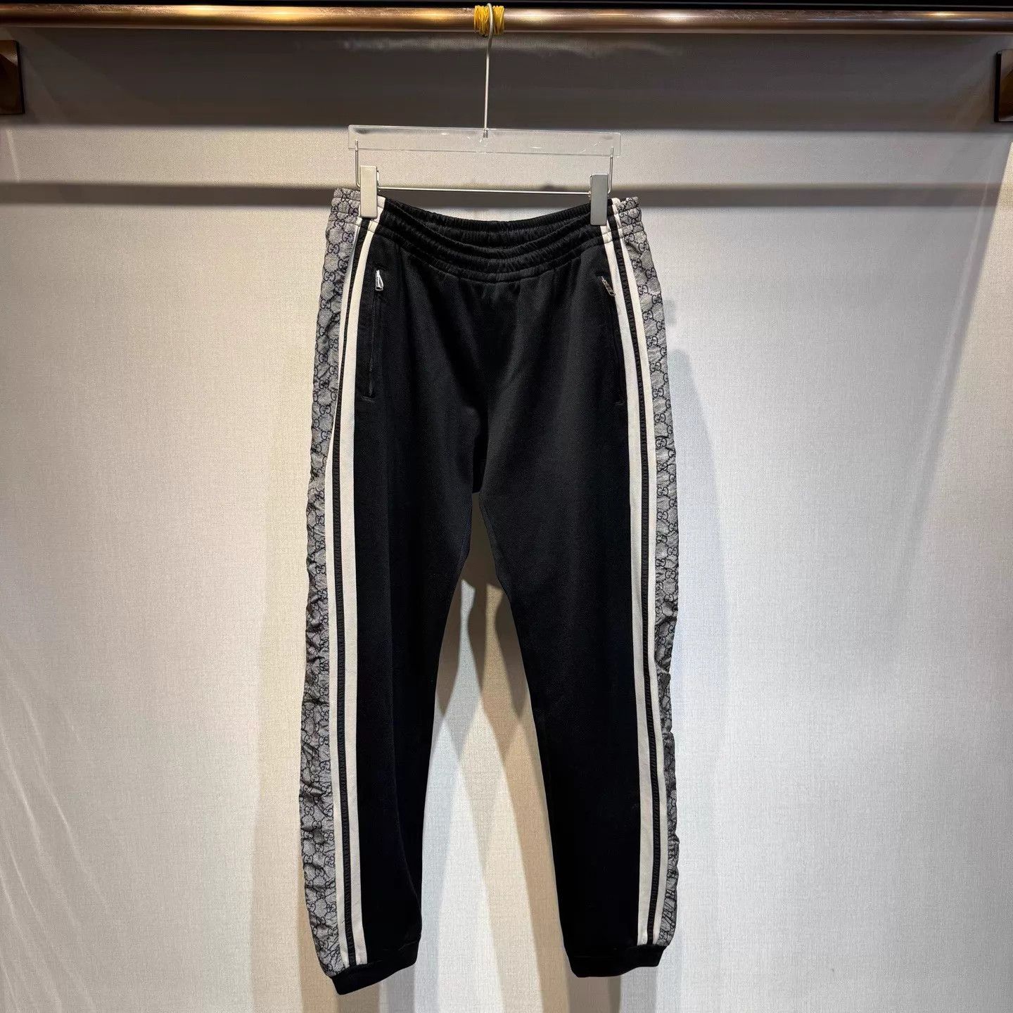Gucci Gucci GG print side all over track pants M Size US 32 / EU 48 - 1 Thumbnail