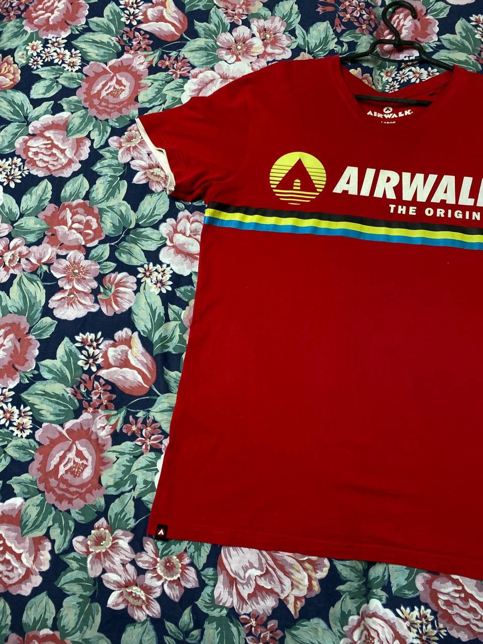 Airwalk × Vintage Vintage Airwalk Skateboarding Graphic T Shirt L Rare Size US L / EU 52-54 / 3 - 14 Thumbnail