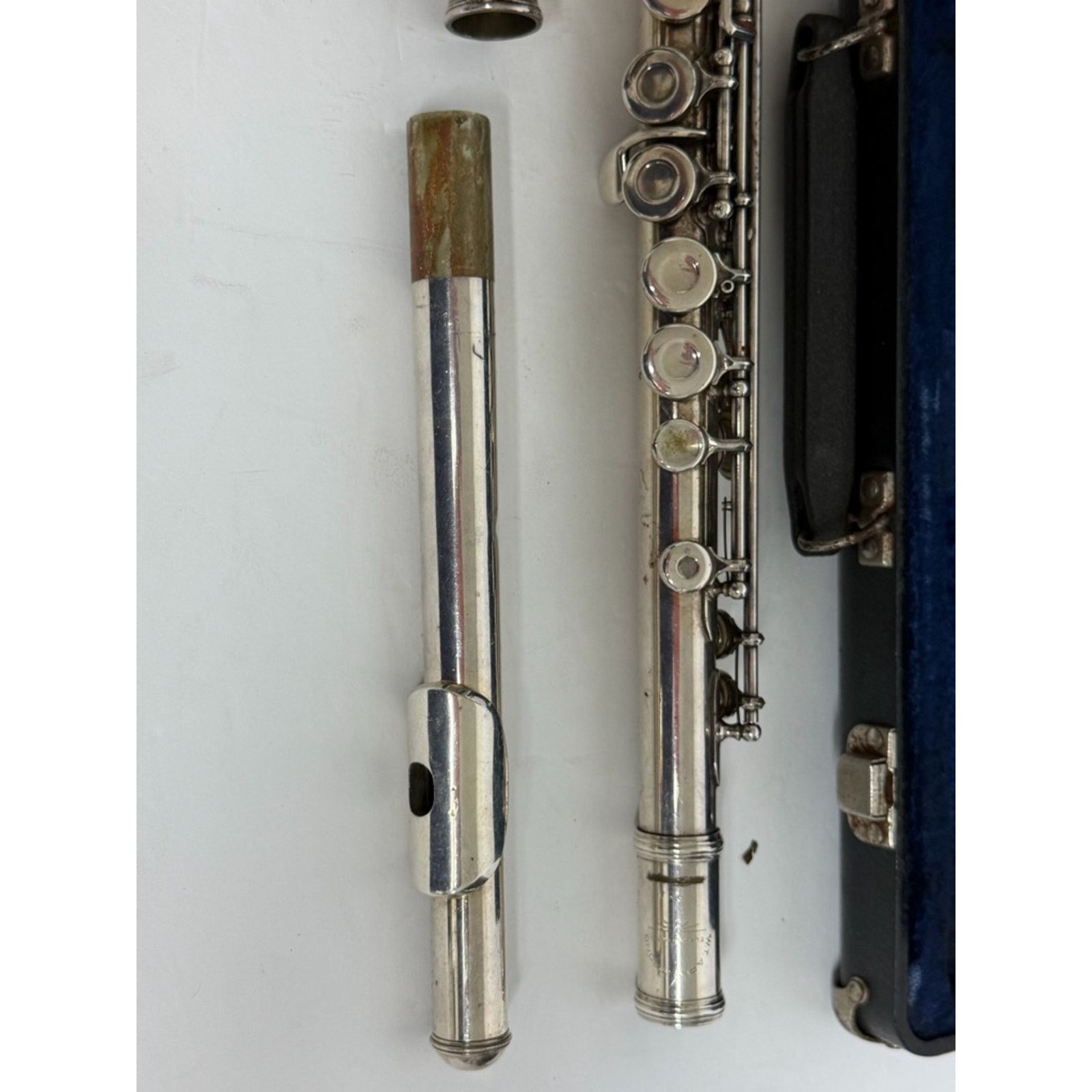 Other WT Armstrong 104 Beginner Flute With Hard Case Made in USA Size ONE SIZE - 9 Thumbnail