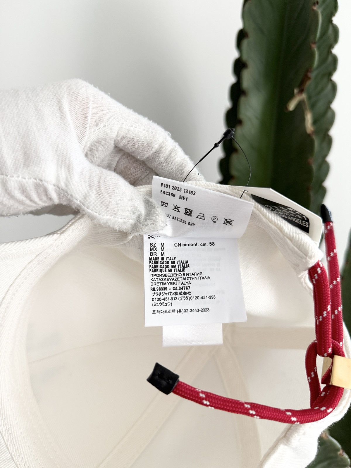 Miu Miu × New Balance RARE! Miu Miu x New Balance Red Cord Tennis Cap Hat Size ONE SIZE - 8 Thumbnail