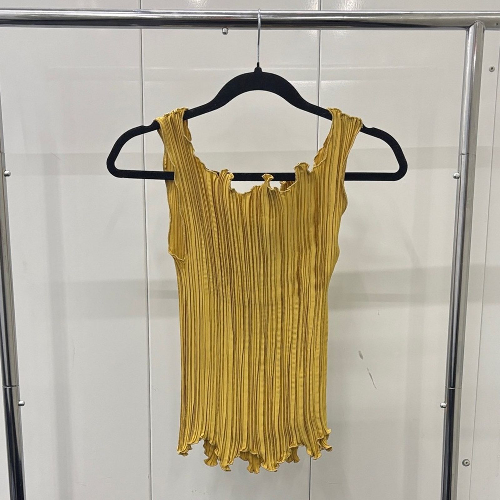 NWT Daphne Valente Golden Yellow Ruffled Tank Top One Size