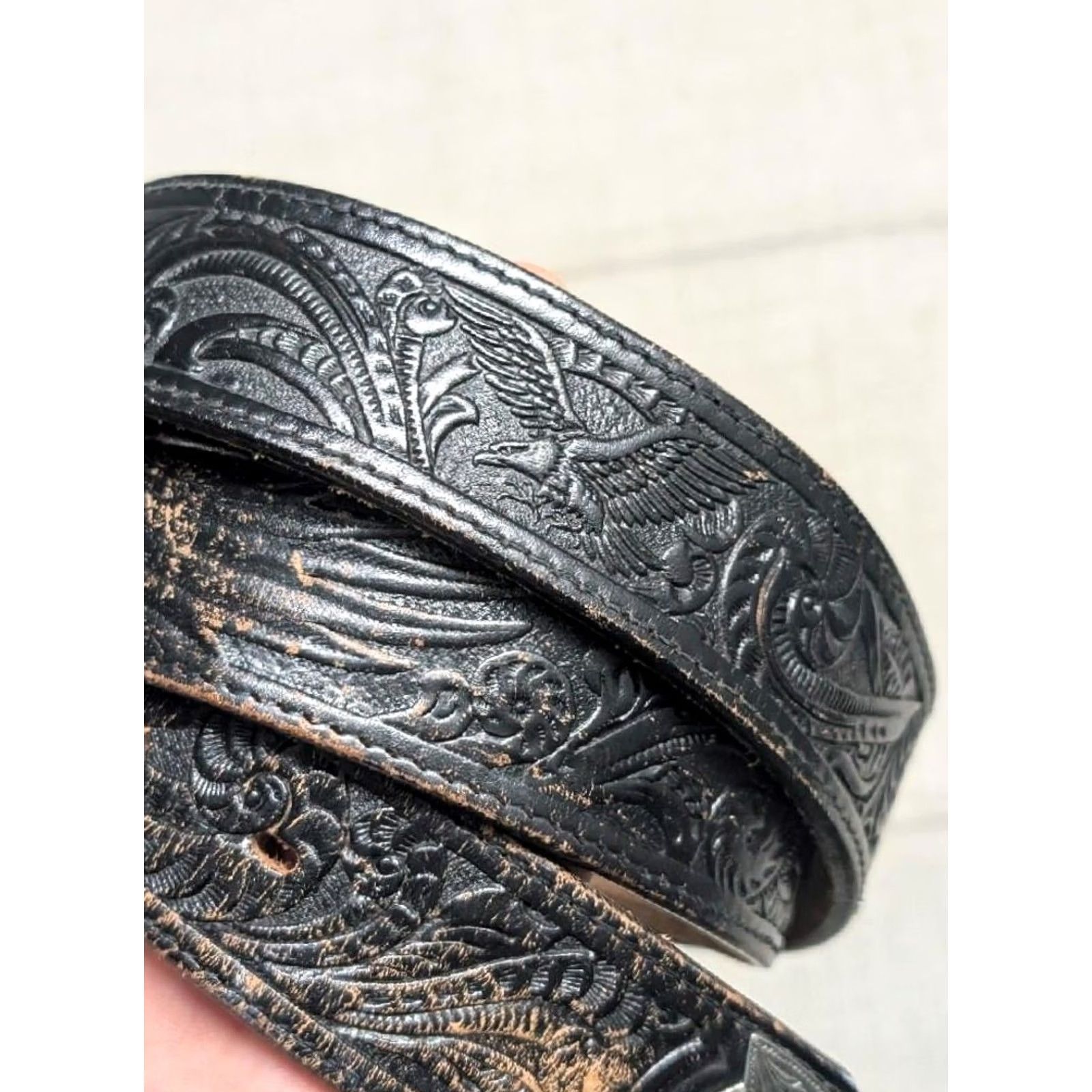 Vintage VINTAGE Leegin belt western belt Mens 34 brown leather buckle eagle tooled Full Grain Leather cowboy western america Harley Size 34 - 5 Thumbnail