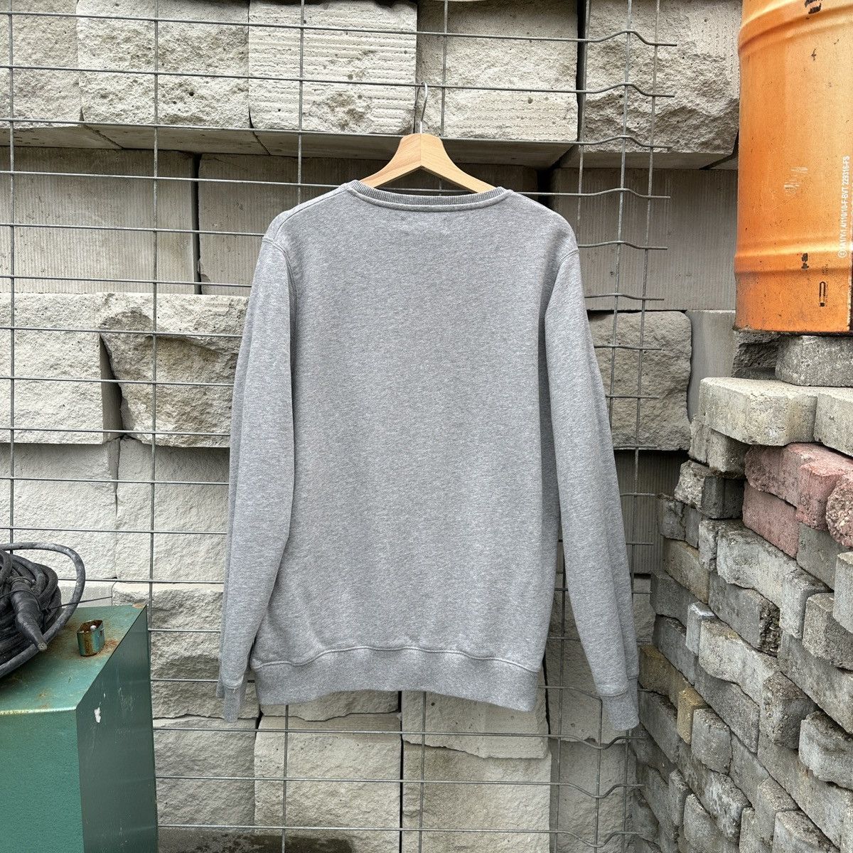 Japanese Brand Soulland Crying Faces Sweatshirt M Crewneck Grey Embroidery Size US M / EU 48-50 / 2 - 11 Thumbnail