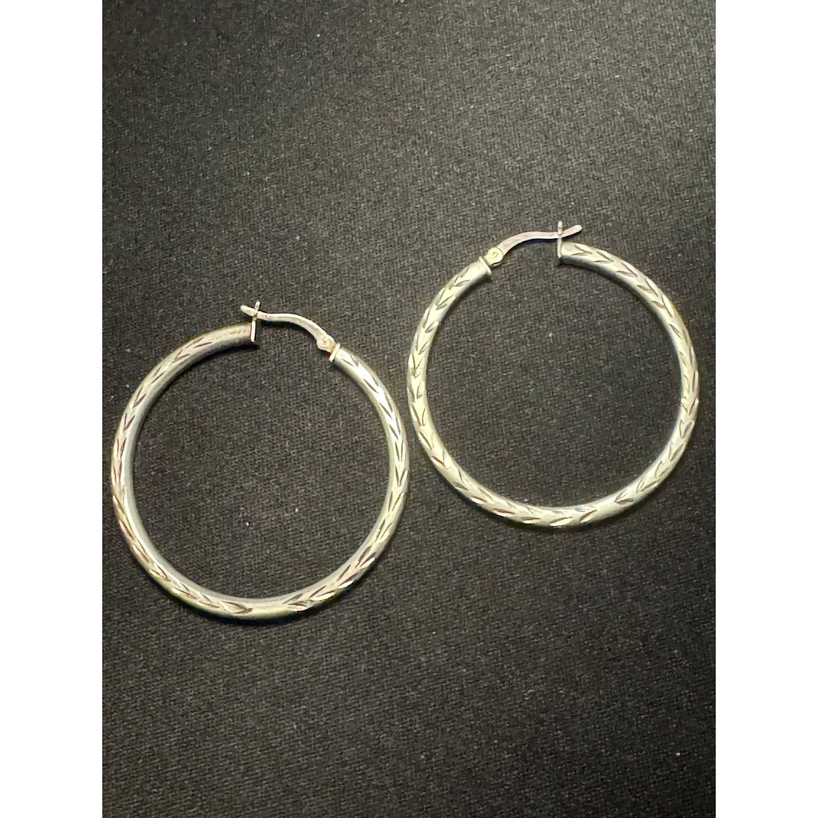 Other Vintage 925 Hanin Hammered Cross Hatch Round Hook Earrings Size ONE SIZE - 2 Thumbnail