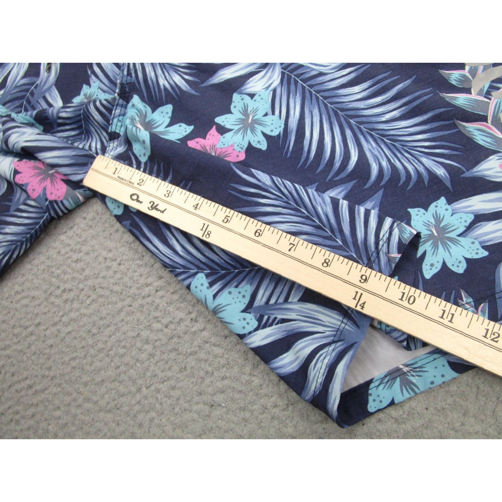 Hurley Hurley Board Shorts Mens 38 Navy Blue Tropical Floral Swim Trunks Stretch Fit Size US 38 / EU 54 - 4 Thumbnail