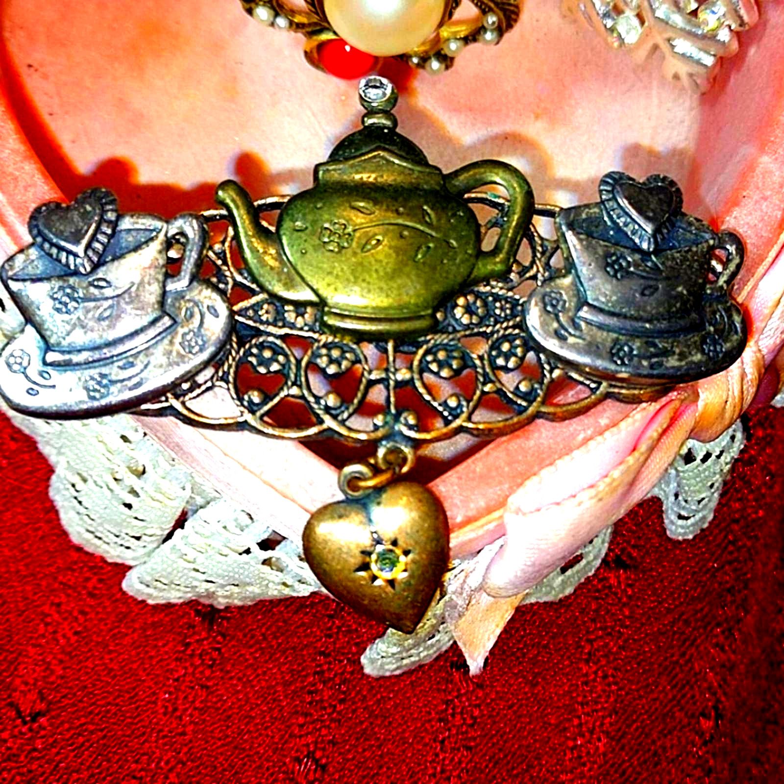Vintage Beautiful lot of vintage brooches Size ONE SIZE - 2 Thumbnail
