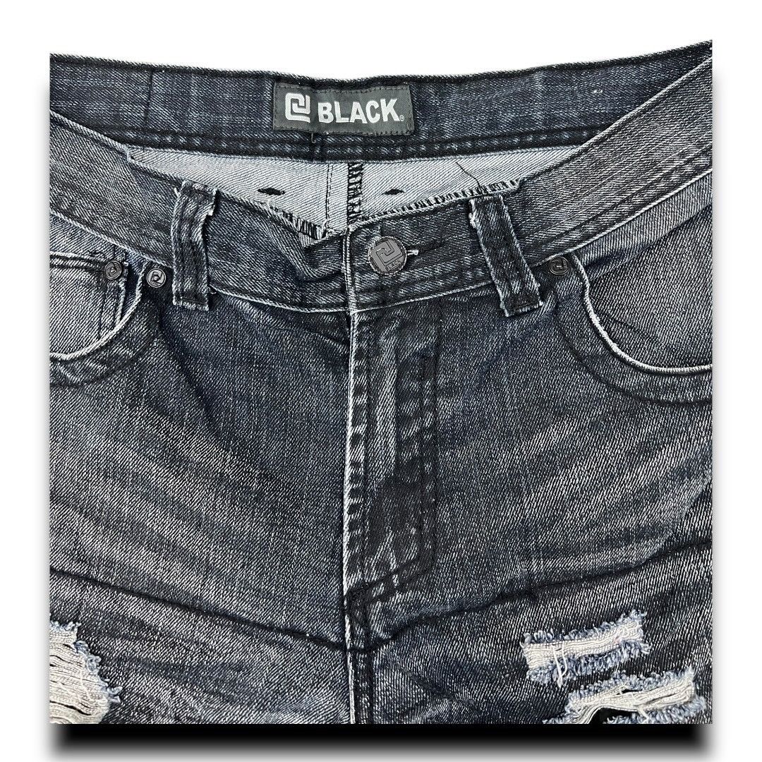 Designer BLACK JAPANESE BRAND DISTRESSED DISIGN DENIM JEANS Size US 34 / EU 50 - 6 Thumbnail