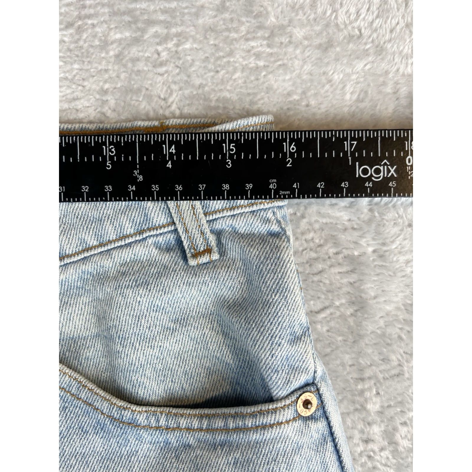 Levi's VINTAGE Levi's 550 Shorts Men 29 Blue Denim 100% Cotton Relaxed Fit 90s Orange Tab Jorts Casual Size US 29 - 6 Thumbnail