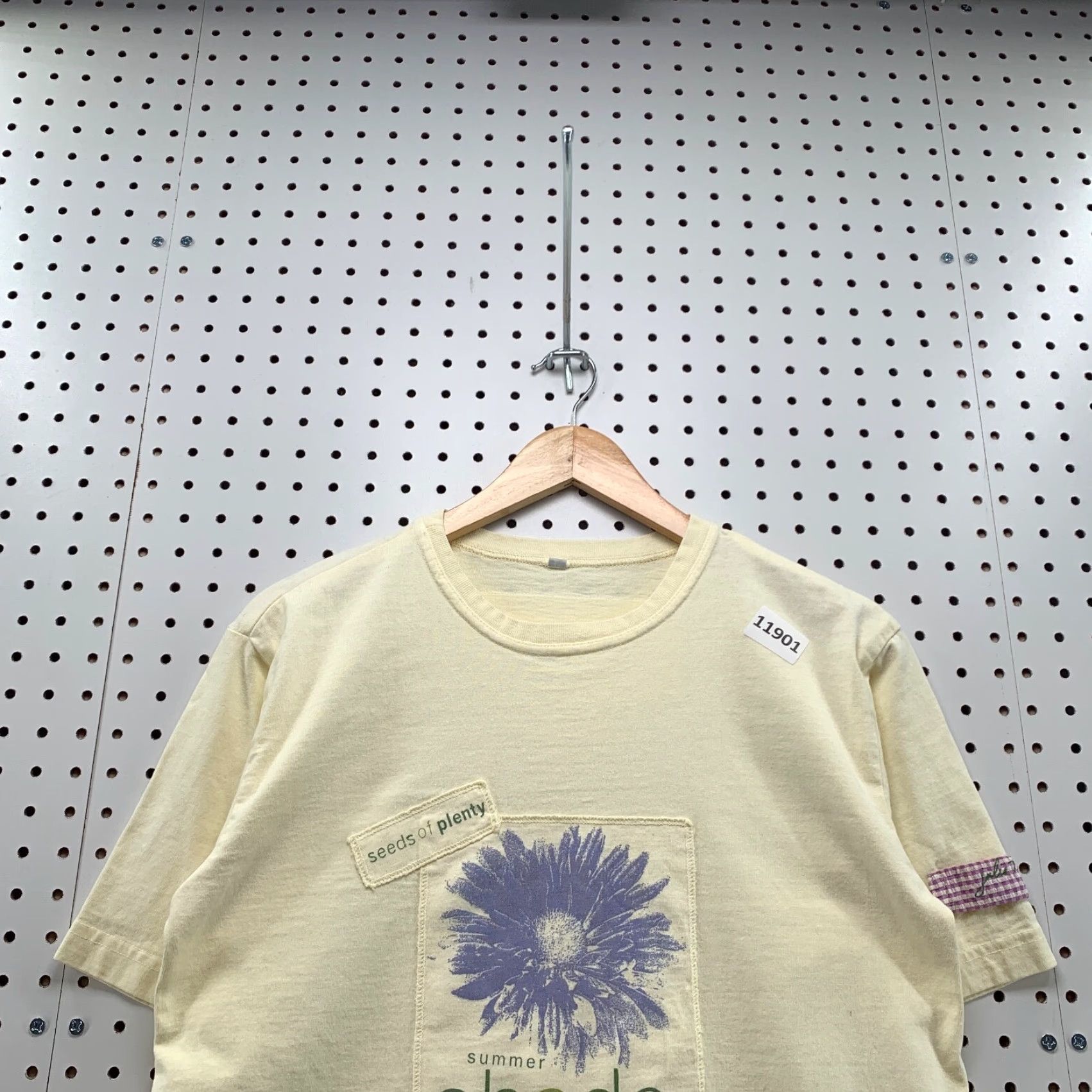 Vintage VINTAGE Seeds of Plenty Summer Shade Graphic T-Shirt Adult Medium Yellow Short Sleeve Crew Neck 90s Unisex Size US 31 - 2 Thumbnail