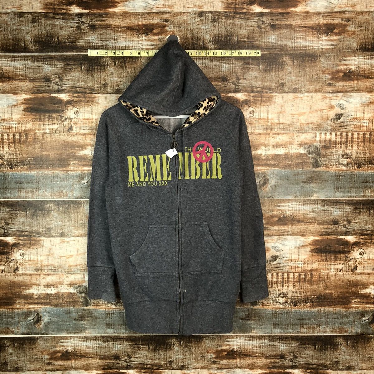 Colza The World Remember Grey Hoodie #A2028