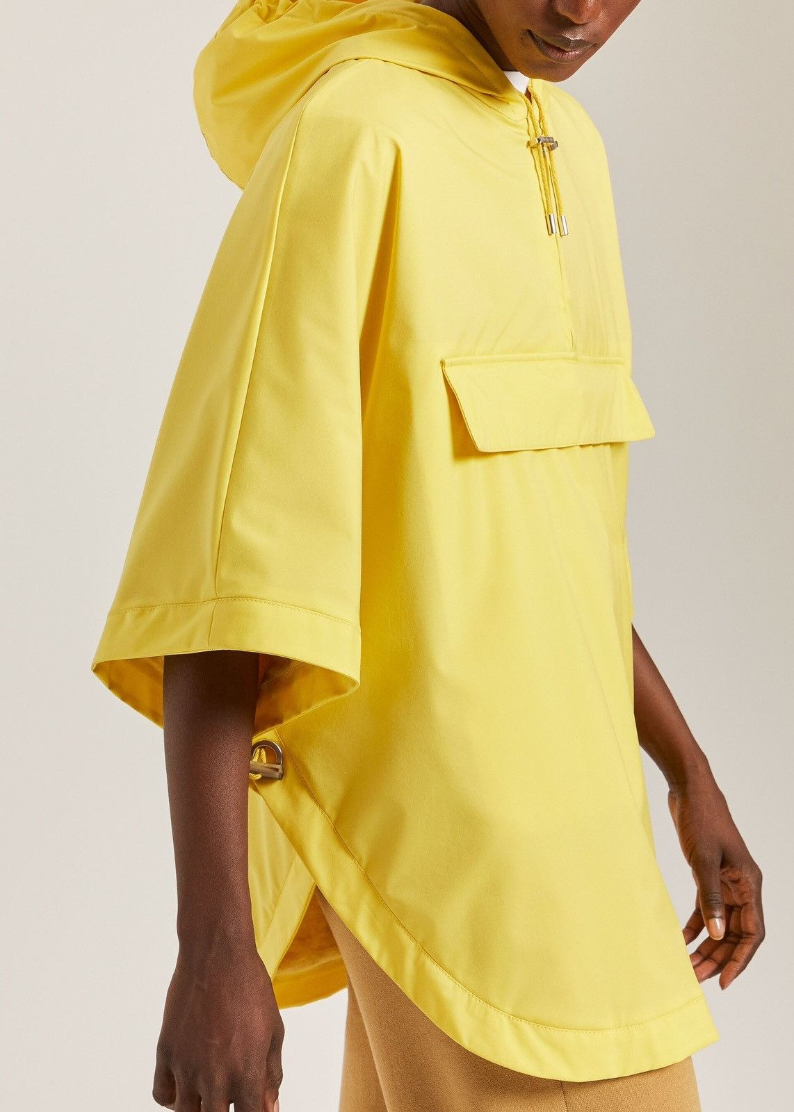 Loro Piana o1srvl11e0824 Size: OS / Haben Windmate Cape in Lemon Size ONE SIZE - 6 Thumbnail