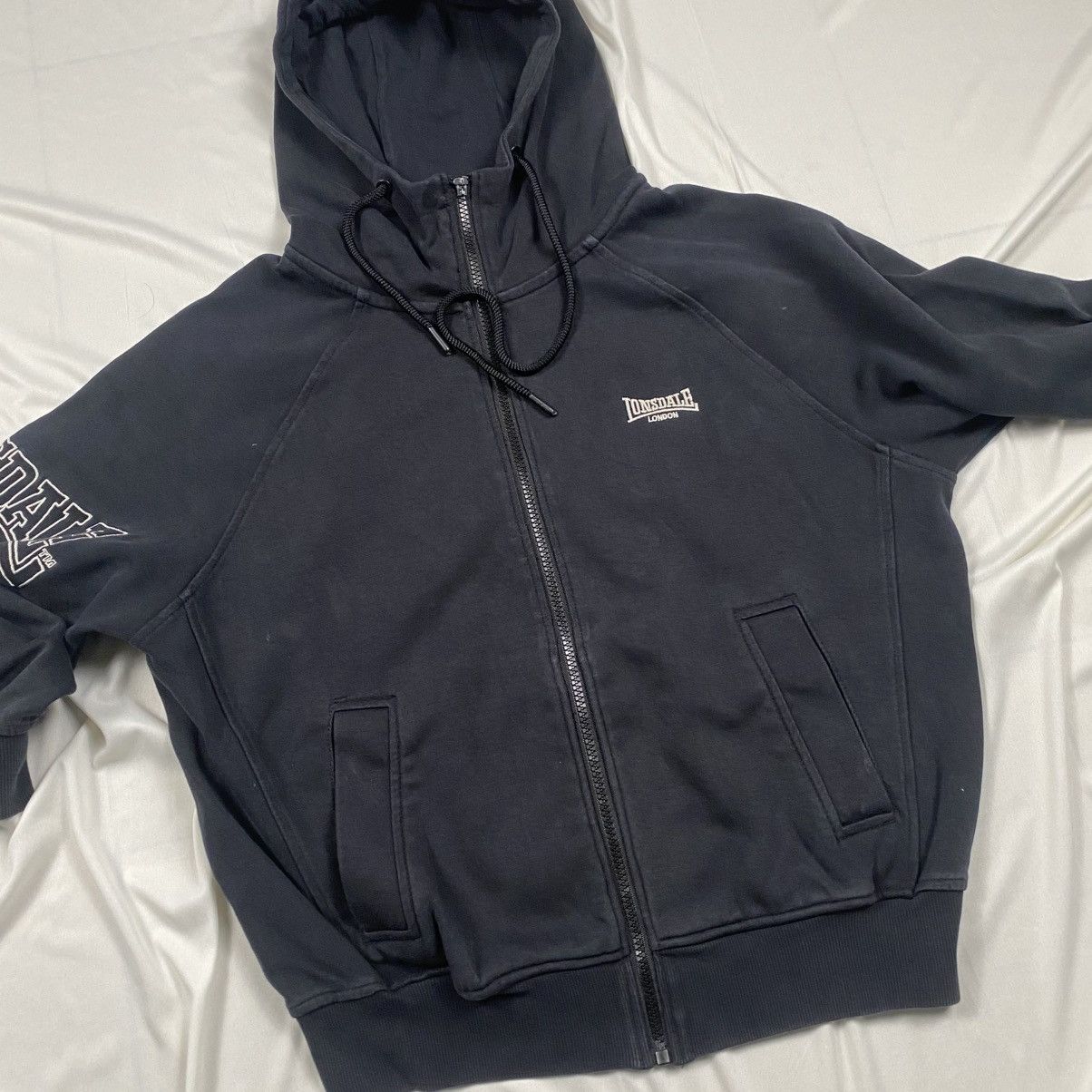 Lonsdale Lonsdale Boxy Crop Zip Up Hoodie Size M / US 6-8 / IT 42-44 - 5 Thumbnail