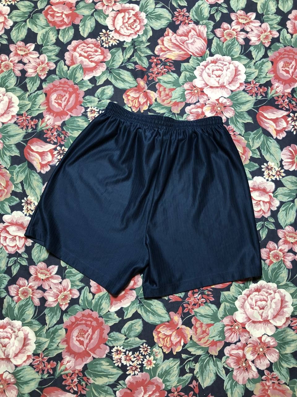 Nike Nike Shorts Size US 30 / EU 46 - 13 Thumbnail