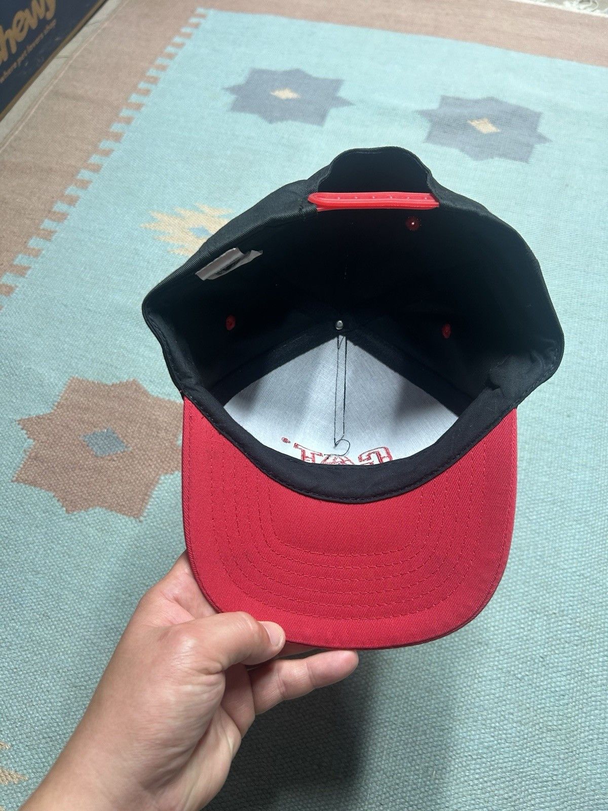 Vintage Vintage SnapBack hat Cat caterpillar red 2 tone construction Size ONE SIZE - 5 Thumbnail