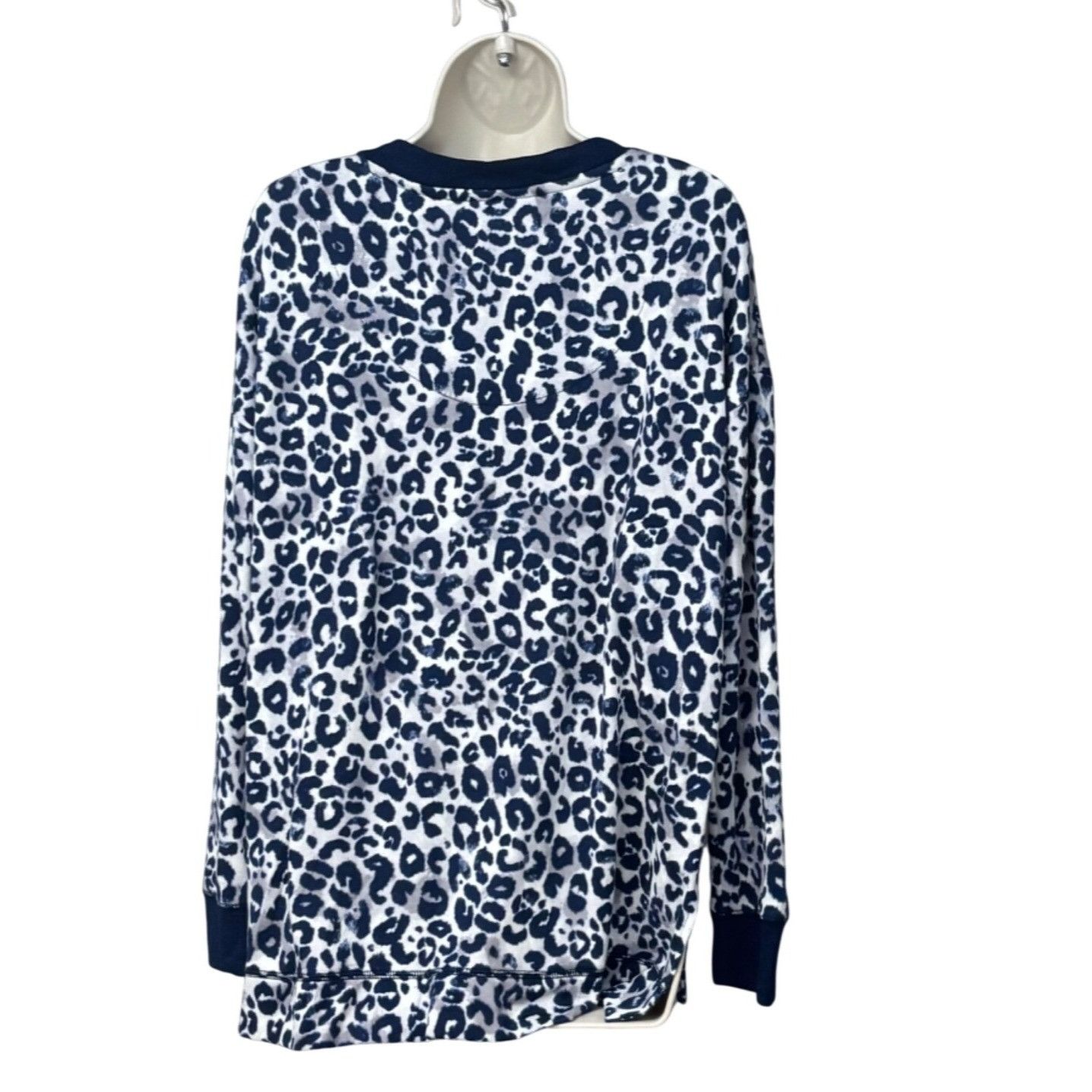Other Secret Treasures Womens Leopard Print V-Neck, Hi-Low Hem, Lo Size M / US 6-8 / IT 42-44 - 3 Thumbnail