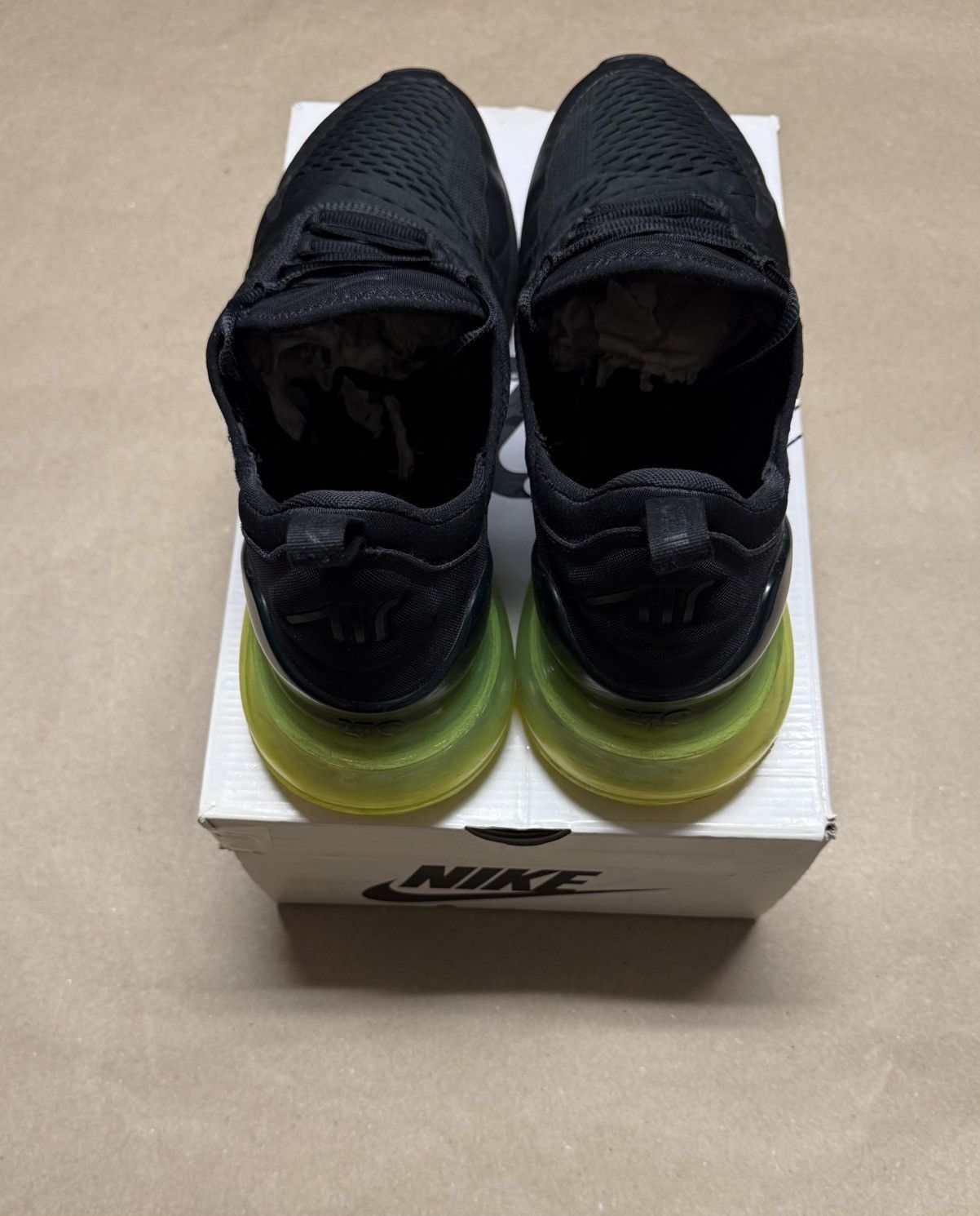Nike Nike Air Max 270 Neon Green Men’s size 14 running shoes Rare Size US 14 / EU 47 - 4 Thumbnail