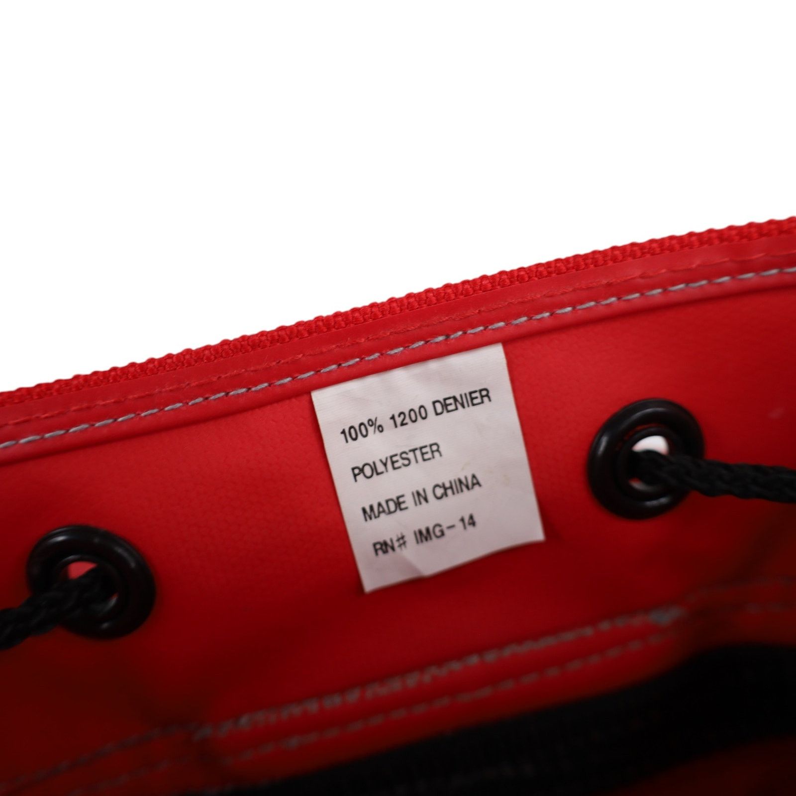 Marlboro Vintage Marlboro Large Duffle Bag Sling Backpack Red Size ONE SIZE - 9 Thumbnail