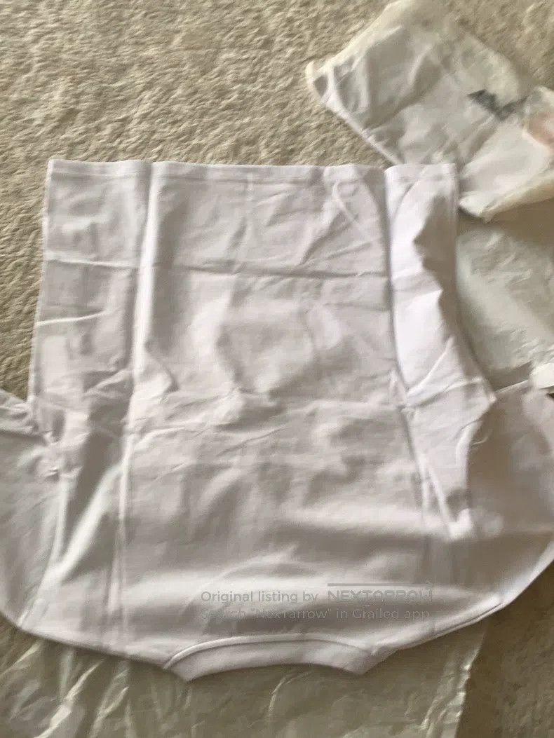 Miu Miu Miu Miu Size M White round neck logo embroidered short slee Size M / US 6-8 / IT 42-44 - 2 Thumbnail
