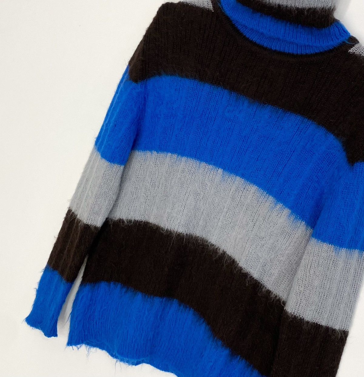 Japanese Brand Vintage 90s Japanese Mohair Unisex Hand Knit Sweater Size US S / EU 44-46 / 1 - 4 Thumbnail
