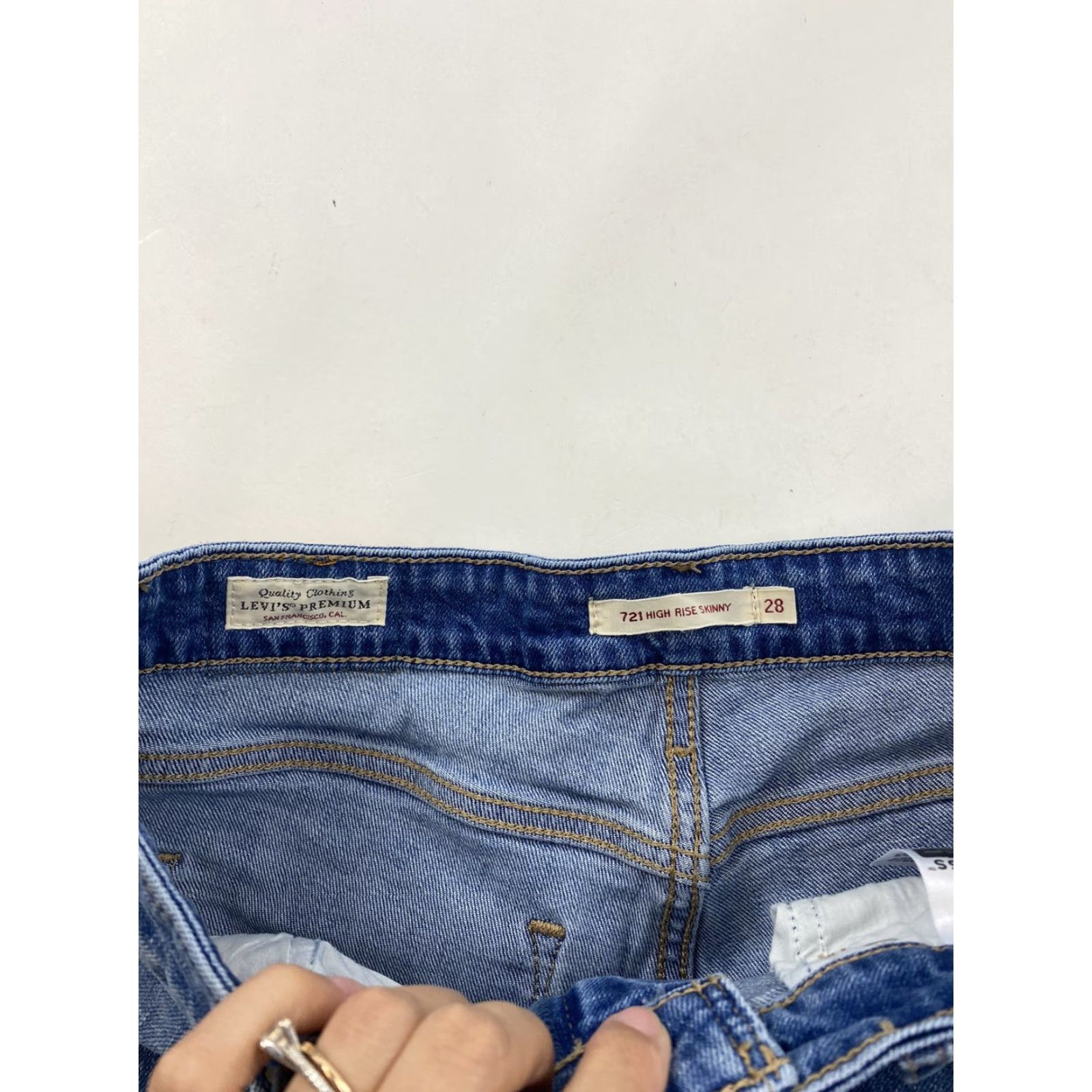 Levi's Levis Premium 721 Jeans Womens 28 Jeans Women 28 Blue Skinny Regular Size 28 Size 28" / US 6 / IT 42 - 3 Thumbnail