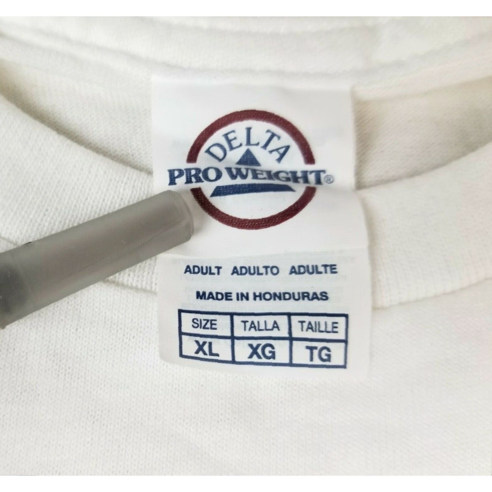 Vintage VINTAGE North American Hunting Club Shirt Mens XL White Outdoors Nature 90s TEE Size US XL / EU 56 / 4 - 4 Thumbnail