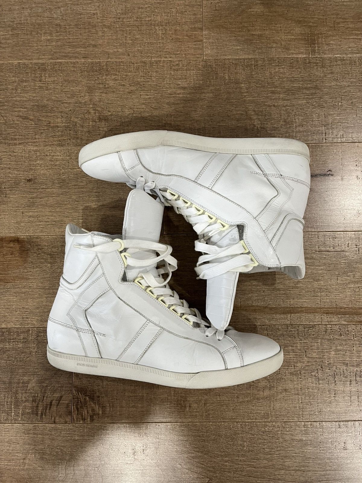 Dior Dior ss04 “strip” sneakers by hedi slimane Size US 9.5 / EU 42-43 - 13 Thumbnail