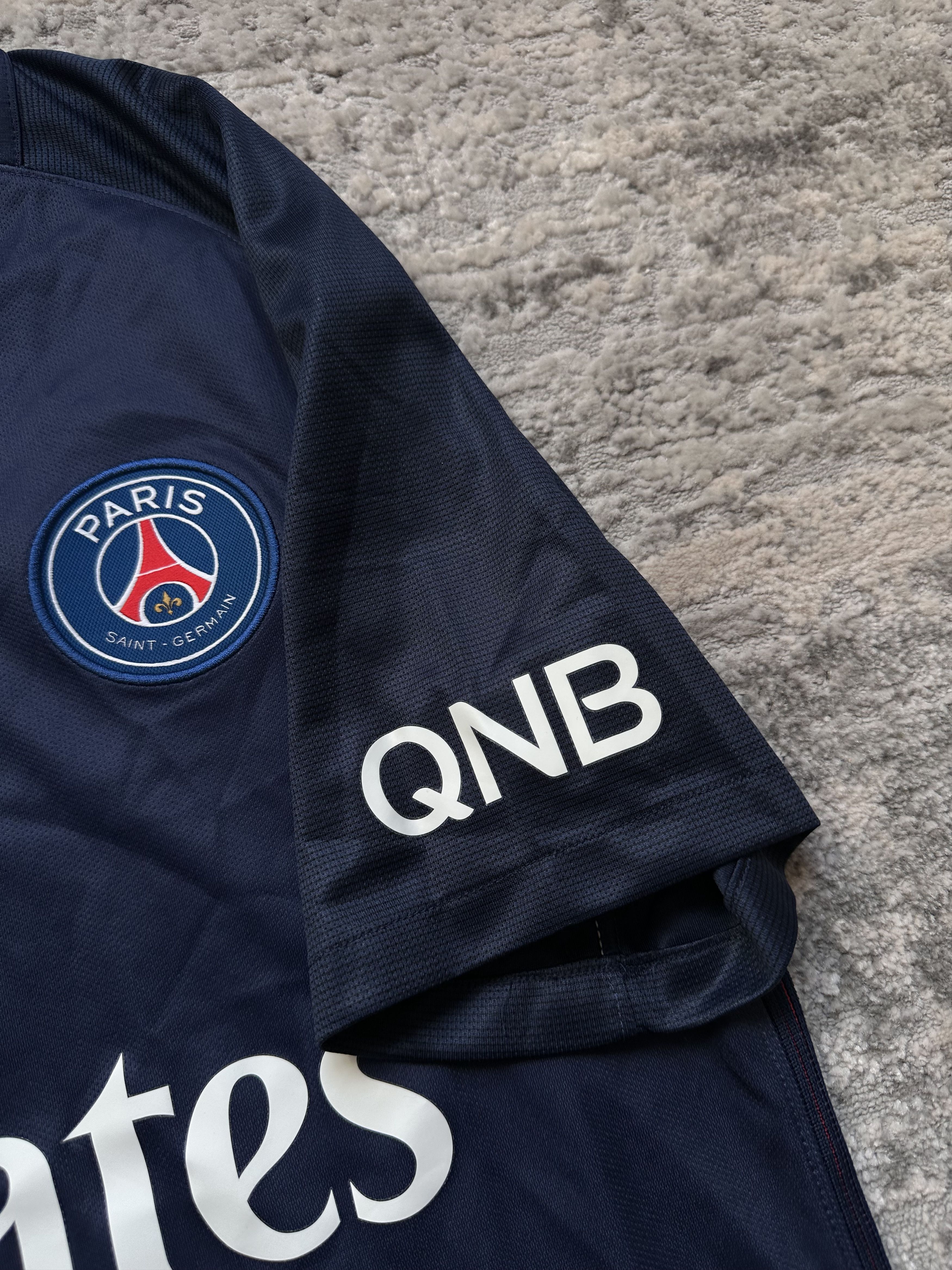 Nike Nike Psg soccer jersey Size US M / EU 48-50 / 2 - 5 Thumbnail