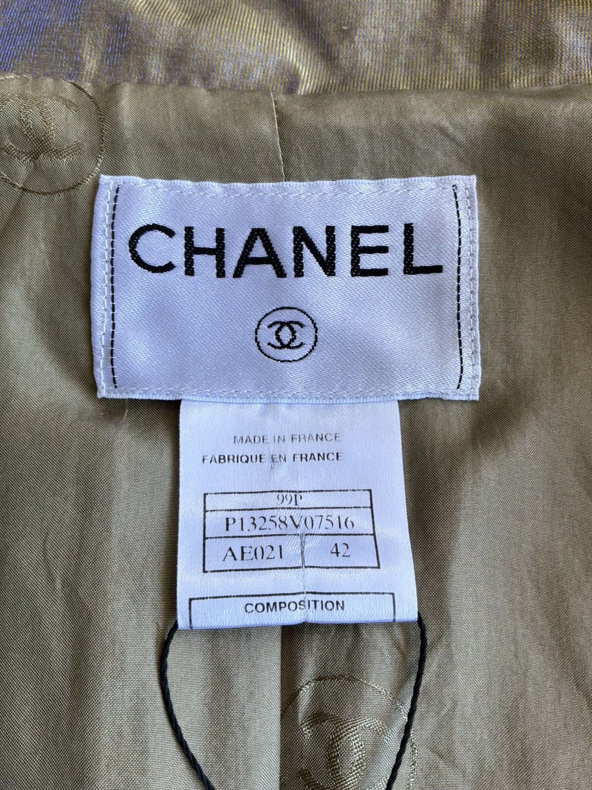 Chanel 1999 Chanel - Metallic Gold Silk Nylon Blazer Size M / US 6-8 / IT 42-44 - 10 Thumbnail