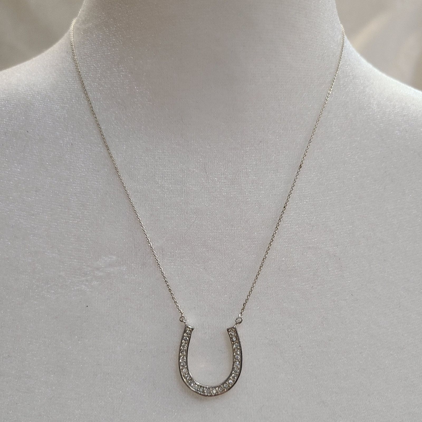 Vintage Sterling Silver Horseshoe Necklace Size ONE SIZE - 2 Thumbnail