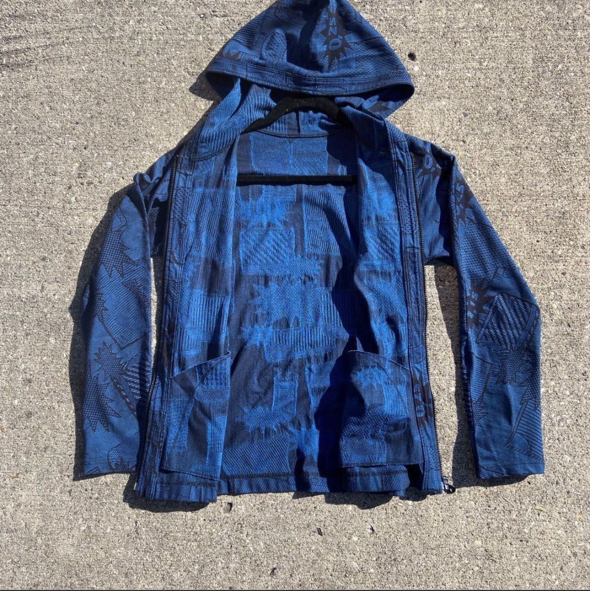 Pleats Please Issey Miyake Issey Miyake APOC Cartoon Graphic Zip-up Hoodie Size US S / EU 44-46 / 1 - 3 Thumbnail