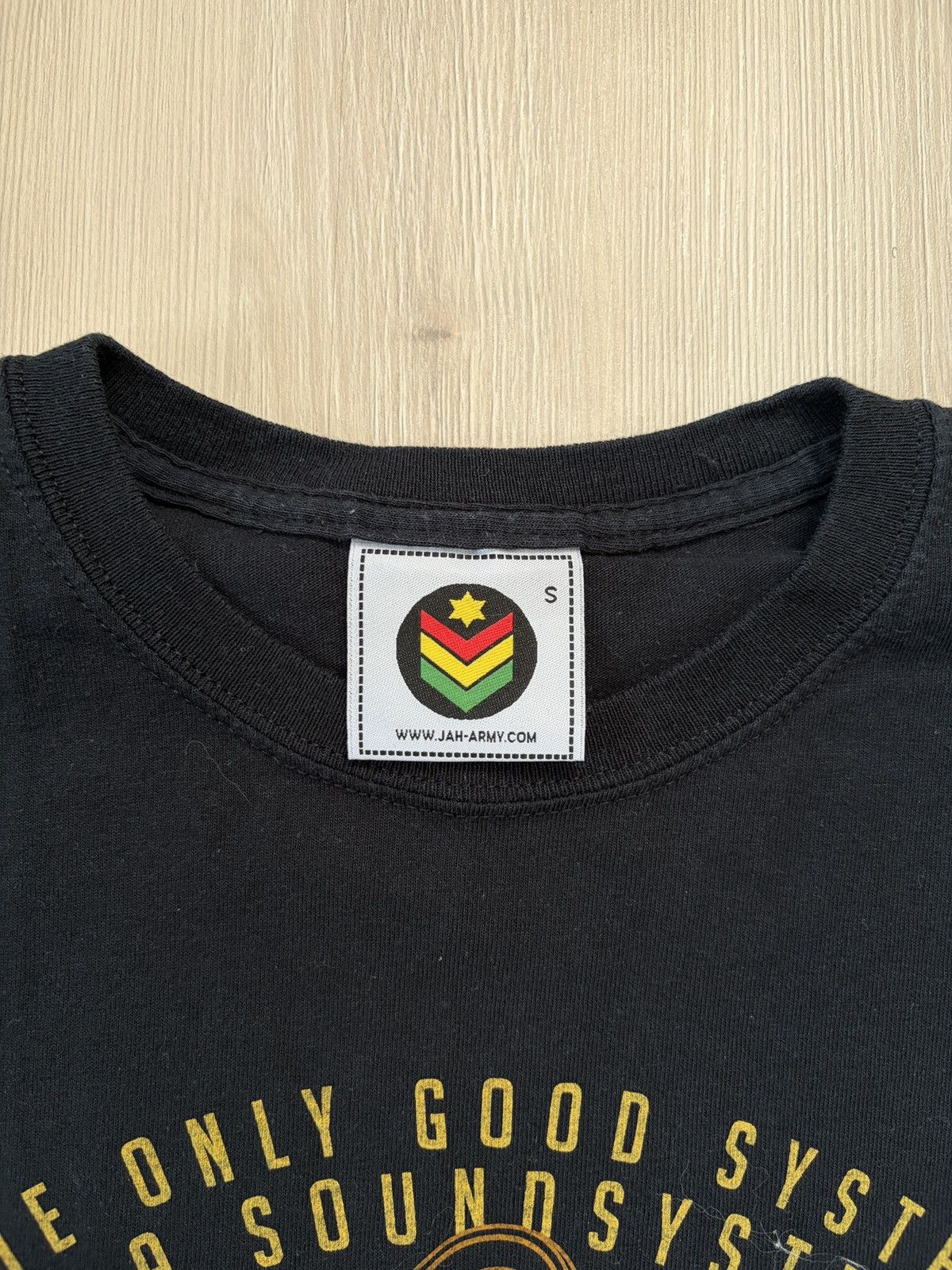 Vintage Jah Army Rastafari Rasta T-shirt Size US S / EU 44-46 / 1 - 4 Thumbnail