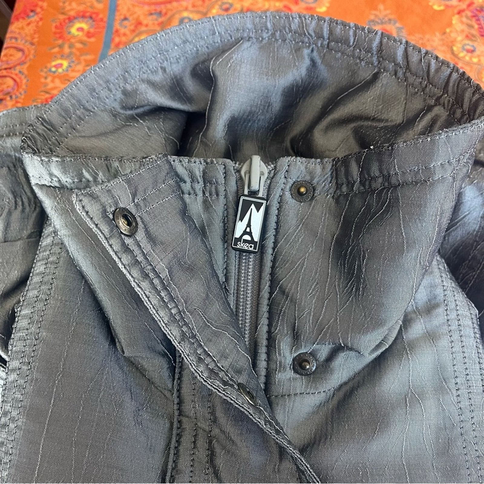 Vintage Skea women's Ski vest Metallic Silver Size 6 Size M / US 6-8 / IT 42-44 - 6 Thumbnail