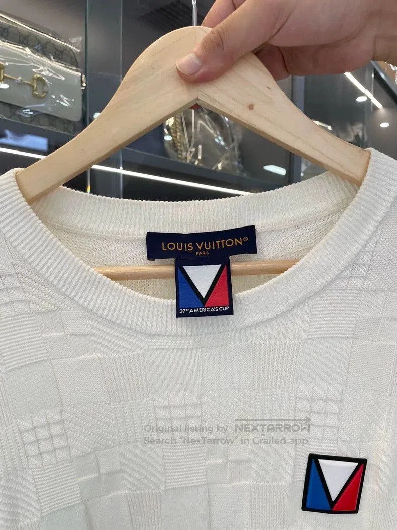 Louis Vuitton LV White Sailing Series Checkerboard Logo T. Size US L / EU 52-54 / 3 - 3 Thumbnail