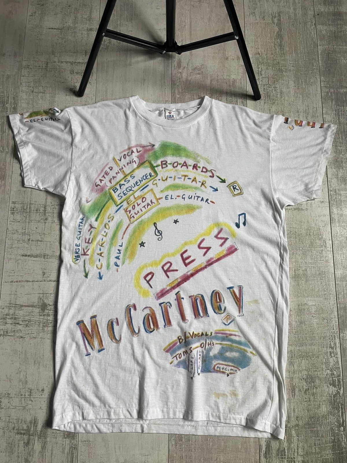 Vintage Vintage 1986 Paul McCartney “Press to Play” Rock T-Shirt Size US XXL / EU 58 / 5 - 1 Thumbnail