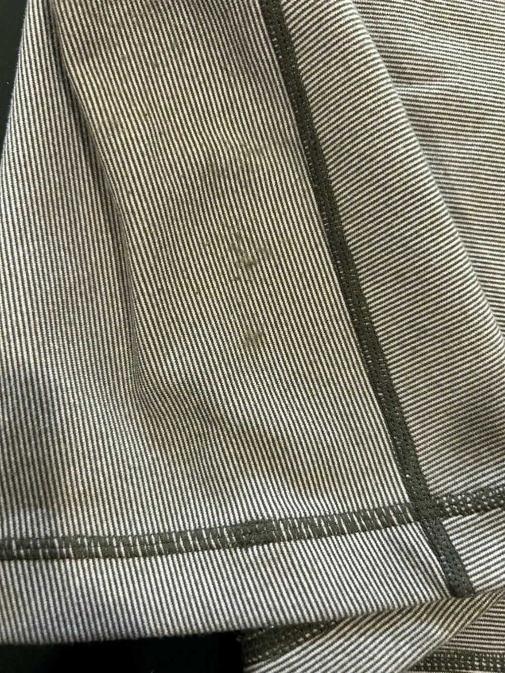 Lululemon Sleeveless Cowl Neck Athletic Tank with Olive Trim Size S / US 4 / IT 40 - 5 Thumbnail