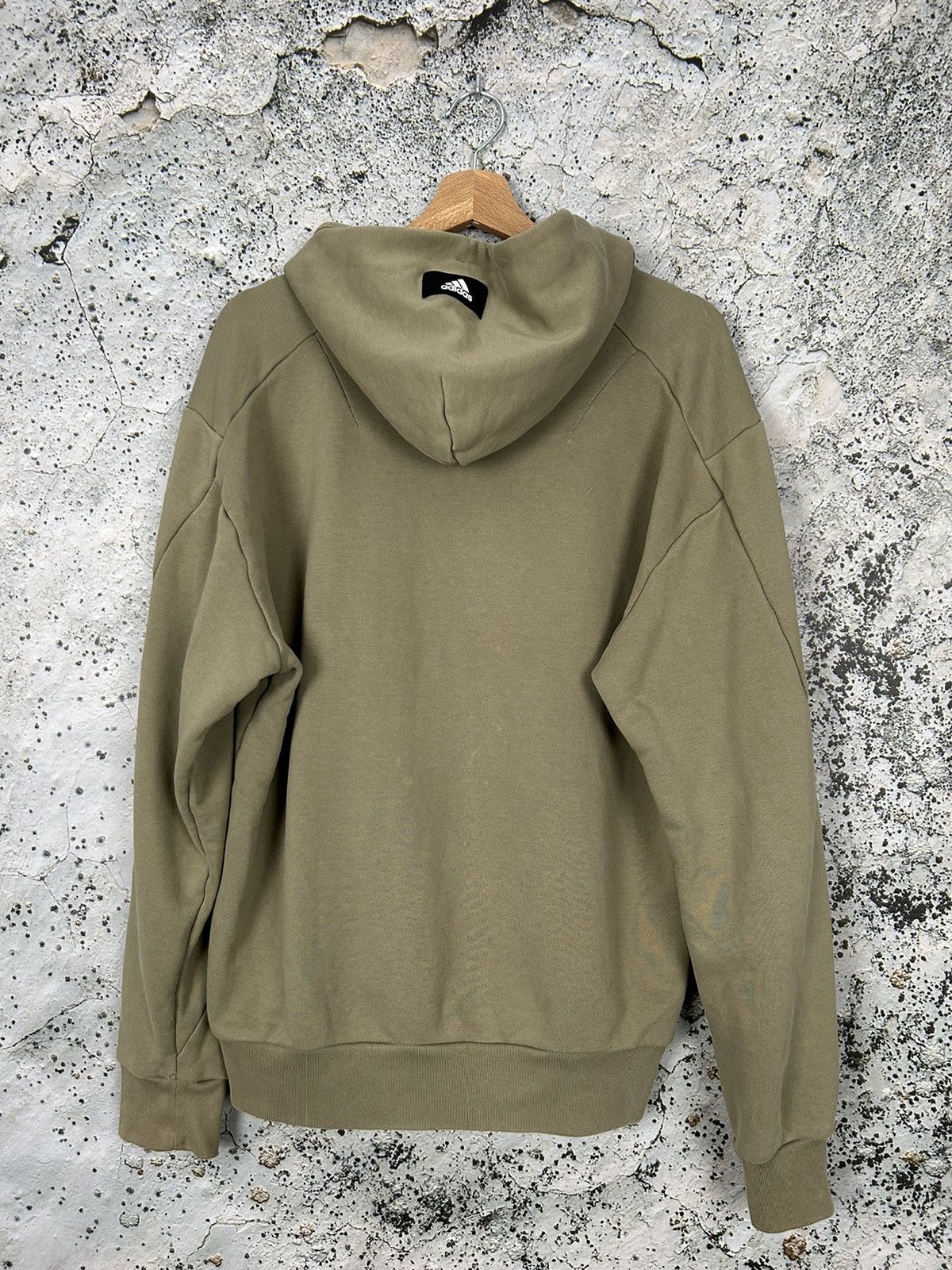 Adidas Adidas Center Logo Beige Hoodie Streetwear Sportswear Size US M / EU 48-50 / 2 - 4 Thumbnail