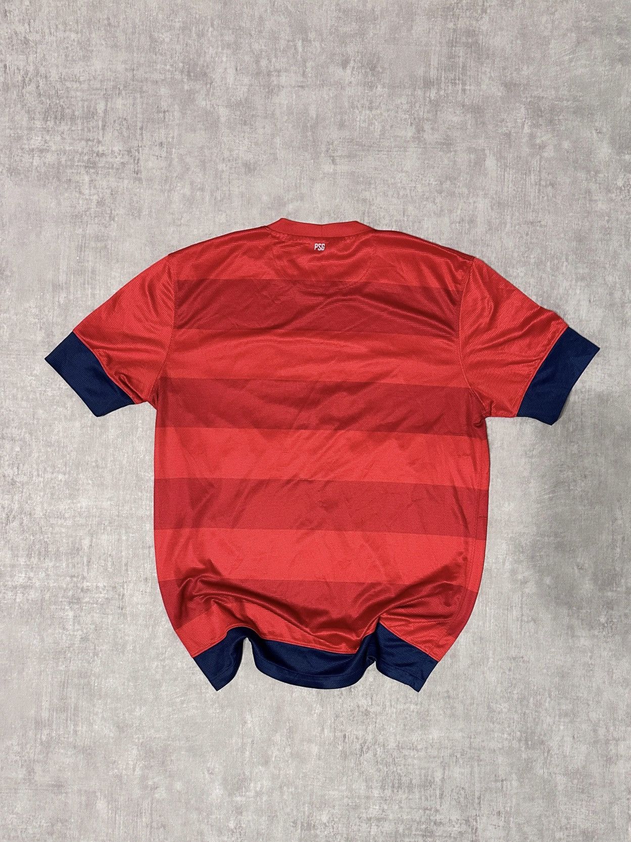 Jordan Brand × Nike PSG Nike 2012/2013 AWAY Football Shirt Jersey Y2K Size US M / EU 48-50 / 2 - 6 Thumbnail
