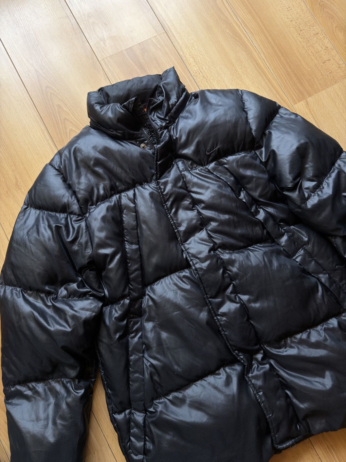 Nike Nike vintage black down jacket puffer Size US L / EU 52-54 / 3 - 3 Thumbnail