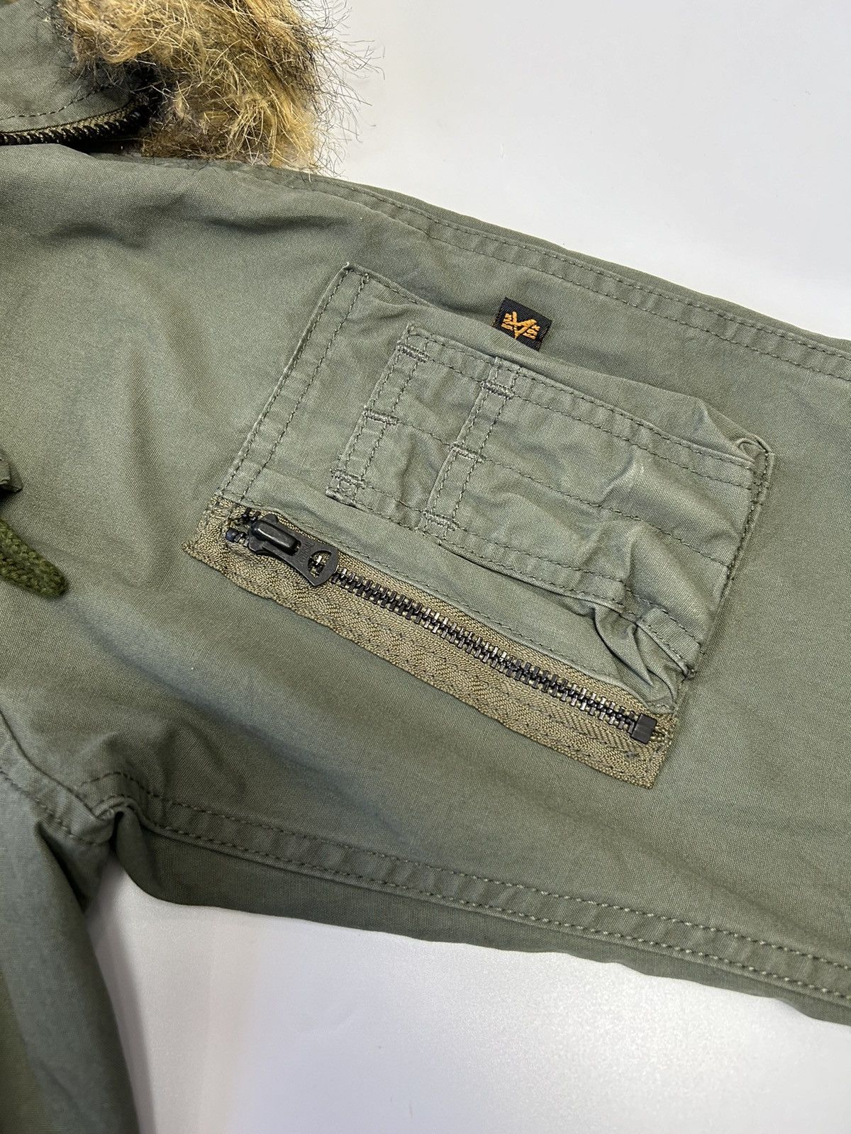 Alpha Industries × Vintage ALPHA INDUSTRIES INC FAUX FUR HOODIE JACKET Size US M / EU 48-50 / 2 - 4 Thumbnail