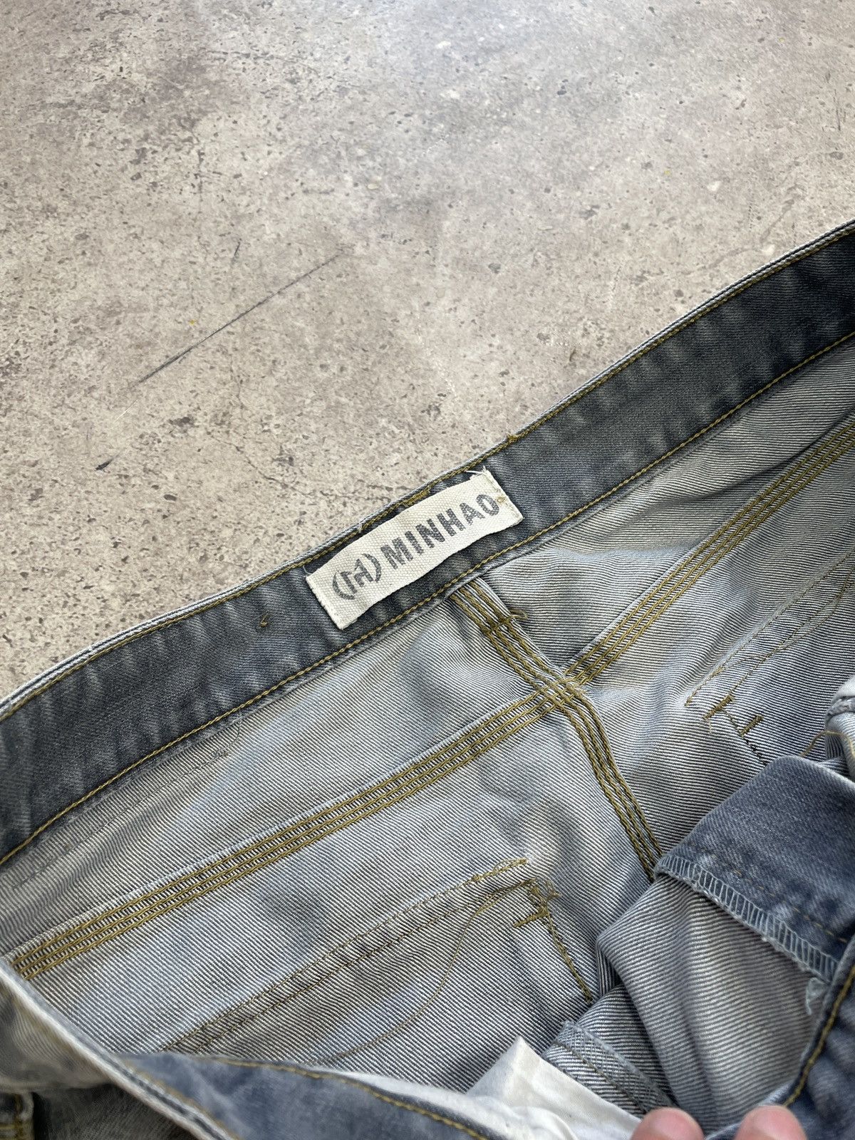 Vintage Vintage Balenciaga Style Distressed 00s Cargo Jeans Pants Size US 33 - 9 Thumbnail